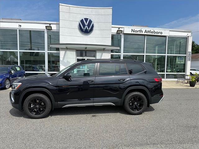 New 2024 Volkswagen Atlas Peak Edition SEL AWD/4WD image 1