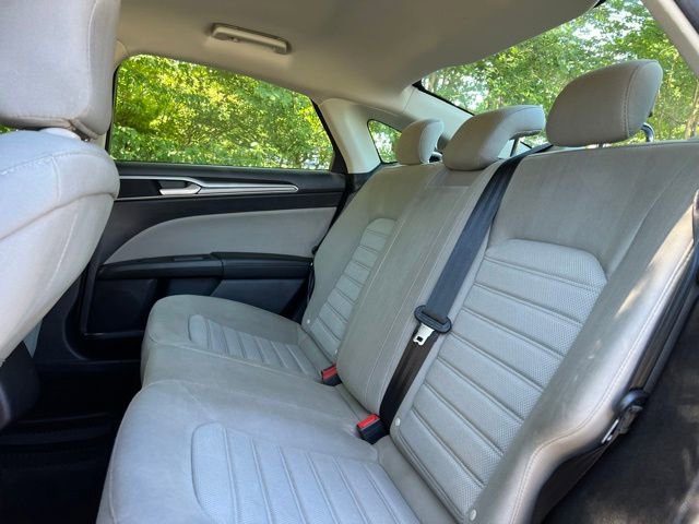 Used 2020 Ford Fusion S FWD image 17