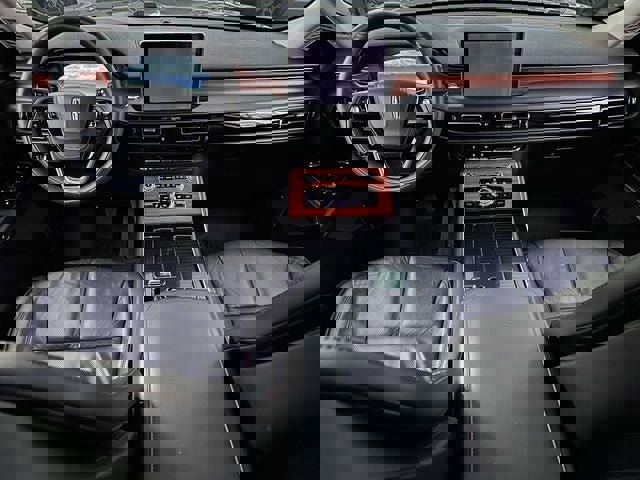 Used 2024 Lincoln Aviator Reserve w/ Elements Package Plus image 19