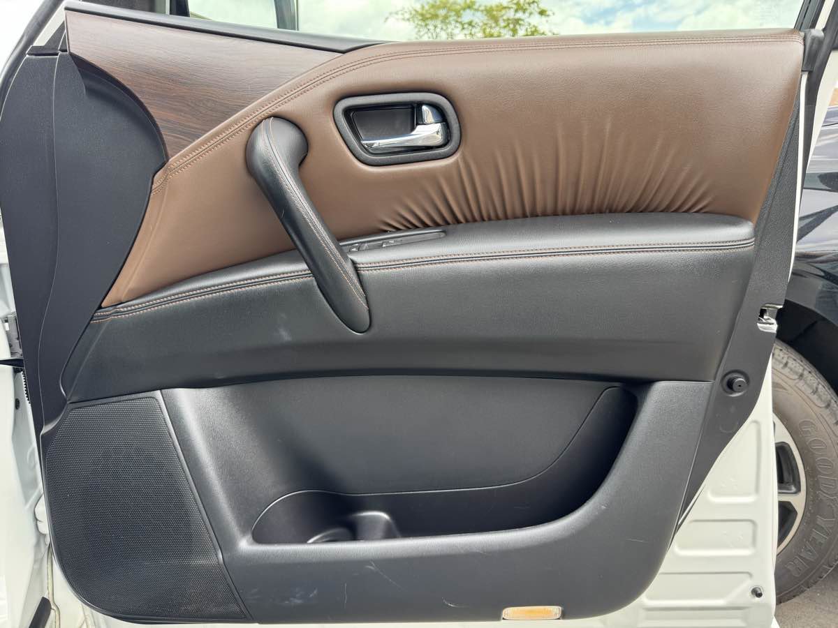 Used 2019 Nissan Armada Platinum w/ Captain's Chairs Package AWD/4WD image 38