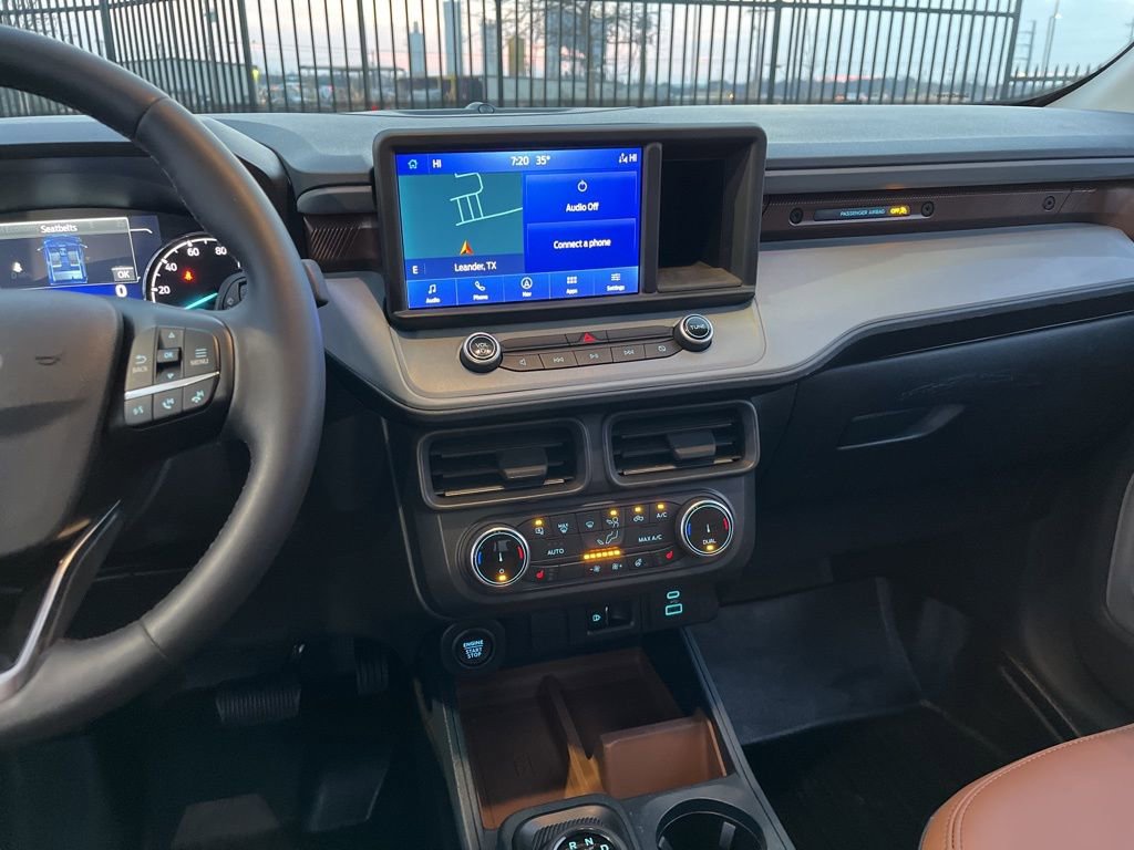 Used 2023 Ford Maverick Lariat w/ Lariat Luxury Package image 19