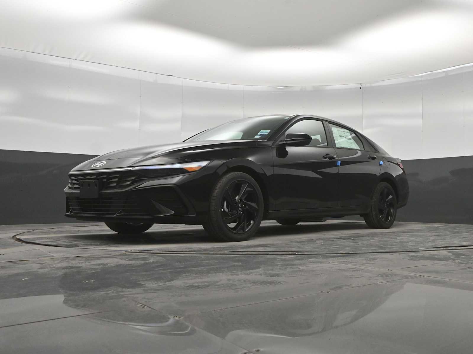 New 2026 Hyundai Elantra SEL Sport FWD image 36