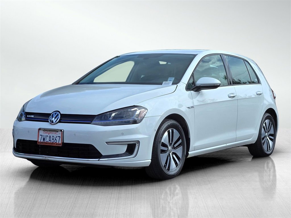 Used 2016 Volkswagen e-Golf SEL Premium w/ Driver Assistance Package image 8