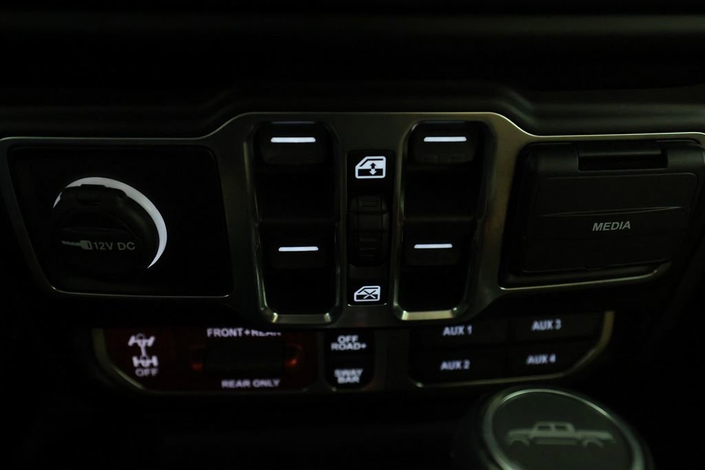 Used 2020 Jeep Gladiator Rubicon AWD/4WD image 26