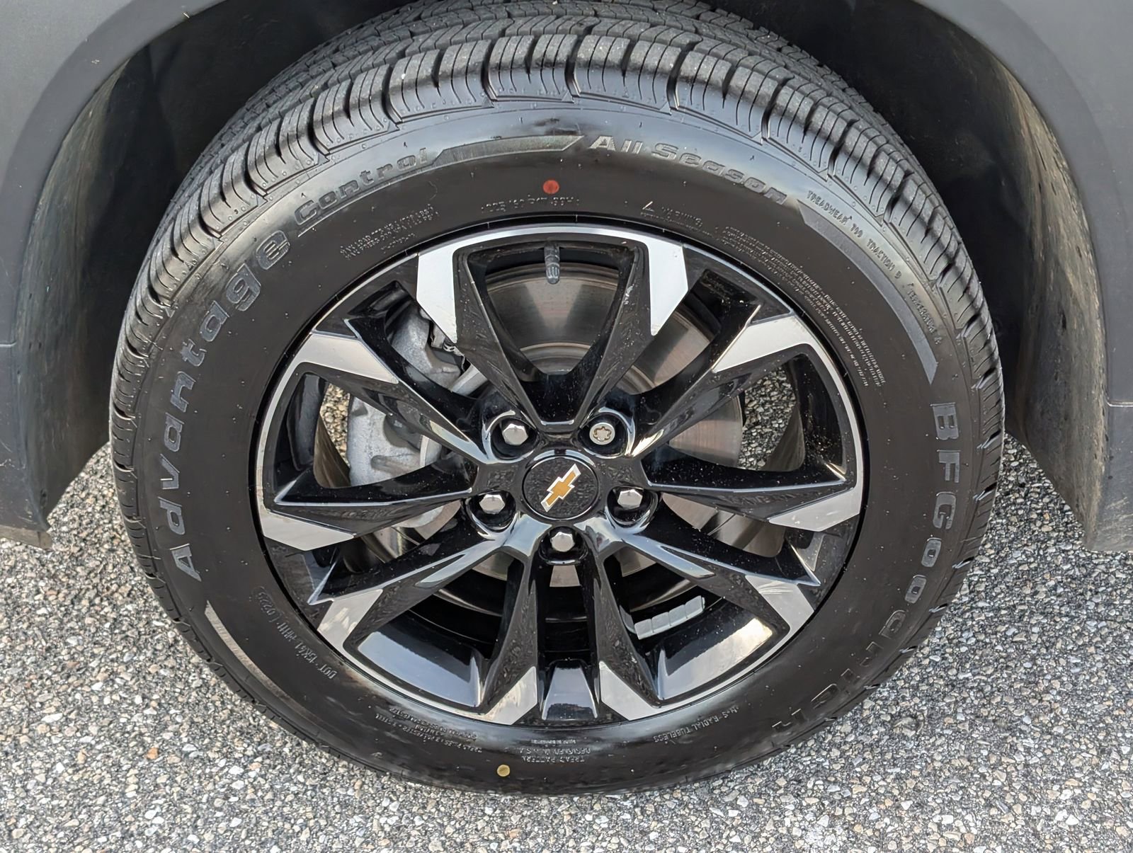 Used 2022 Chevrolet TrailBlazer LT w/ Convenience Package image 11