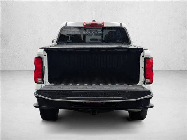 Used 2024 Chevrolet Colorado Z71 w/ Z71 Convenience Package 2 image 6