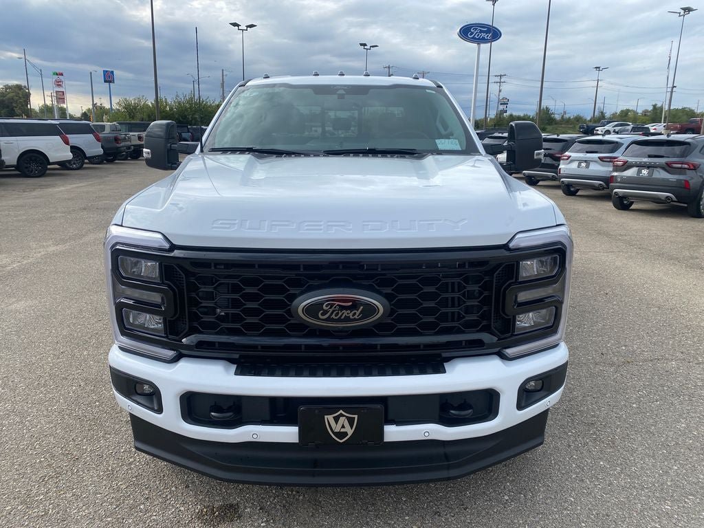 New 2026 Ford F350 Lariat w/ Black Appearance Package AWD/4WD image 9