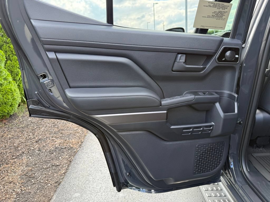 New 2026 Toyota 4Runner TRD Off-Road Premium AWD/4WD image 34