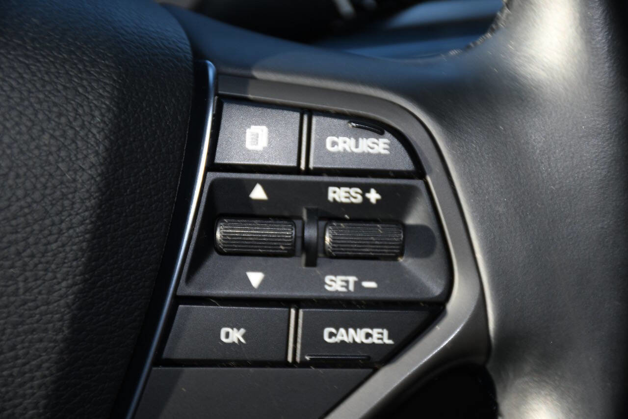 Used 2015 Hyundai Sonata Limited w/ Option Group 05 image 33