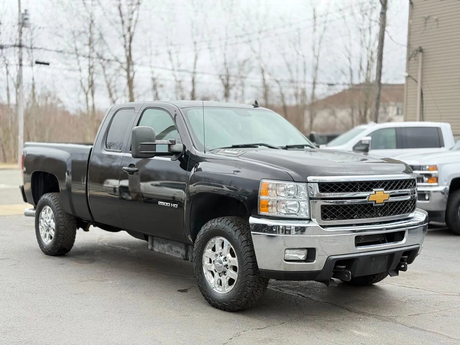 Used 2013 Chevrolet Silverado 2500 LTZ w/ LTZ Plus Package image 5
