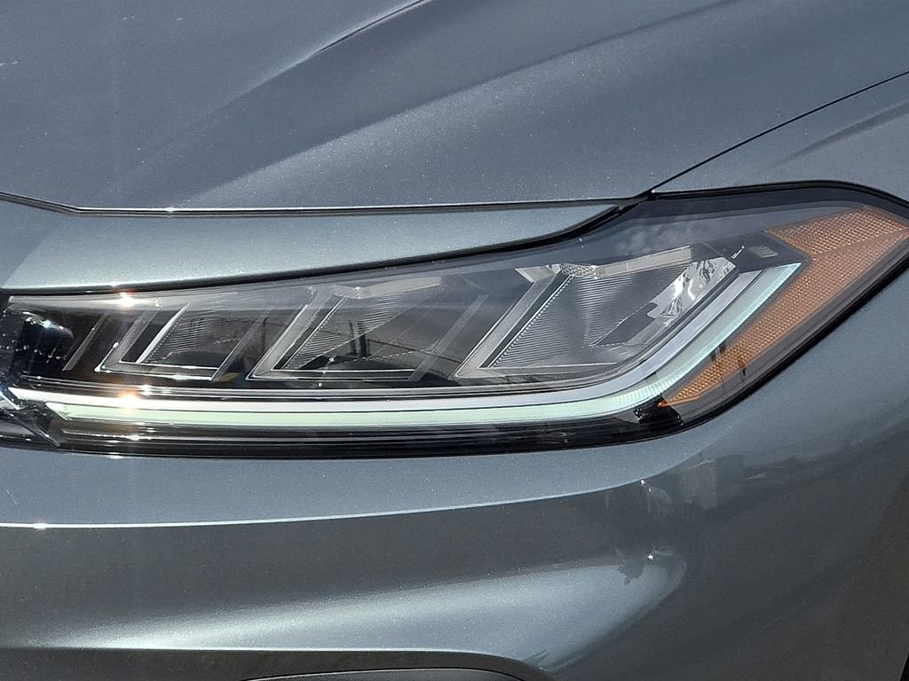 New 2026 Volkswagen Jetta SE image 7