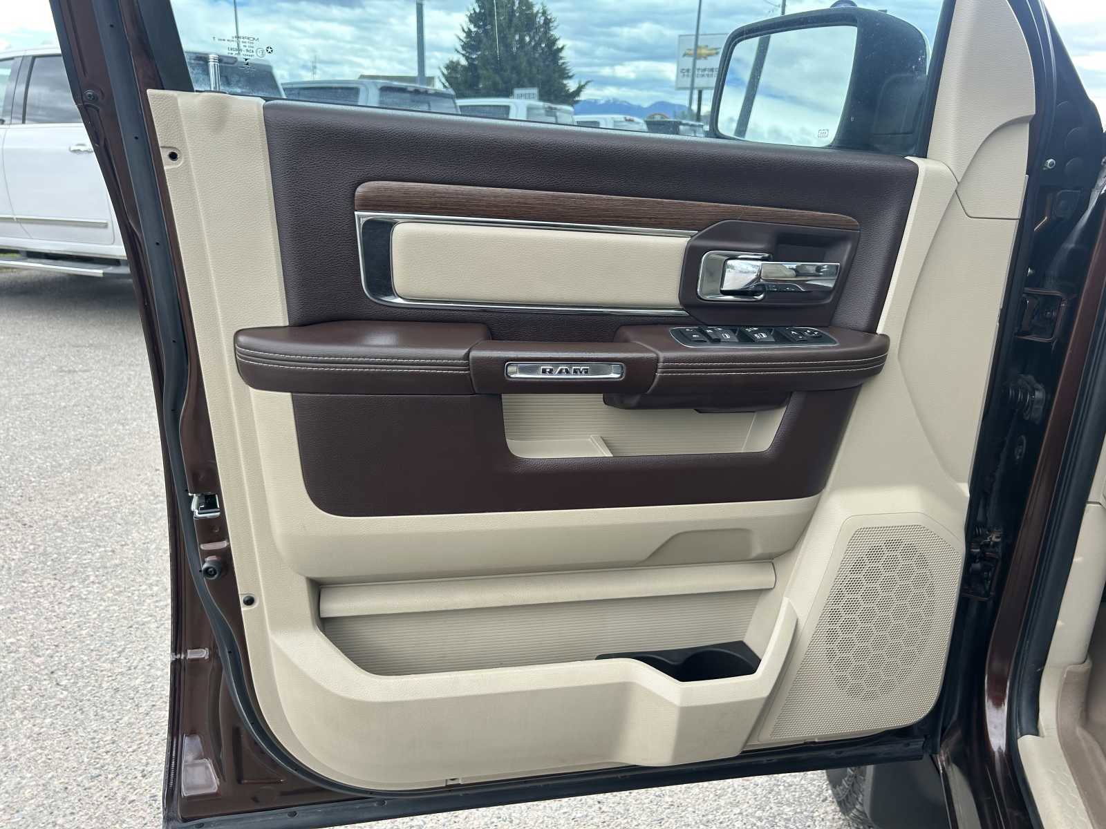 Used 2014 RAM 1500 Laramie w/ Protection Group image 12