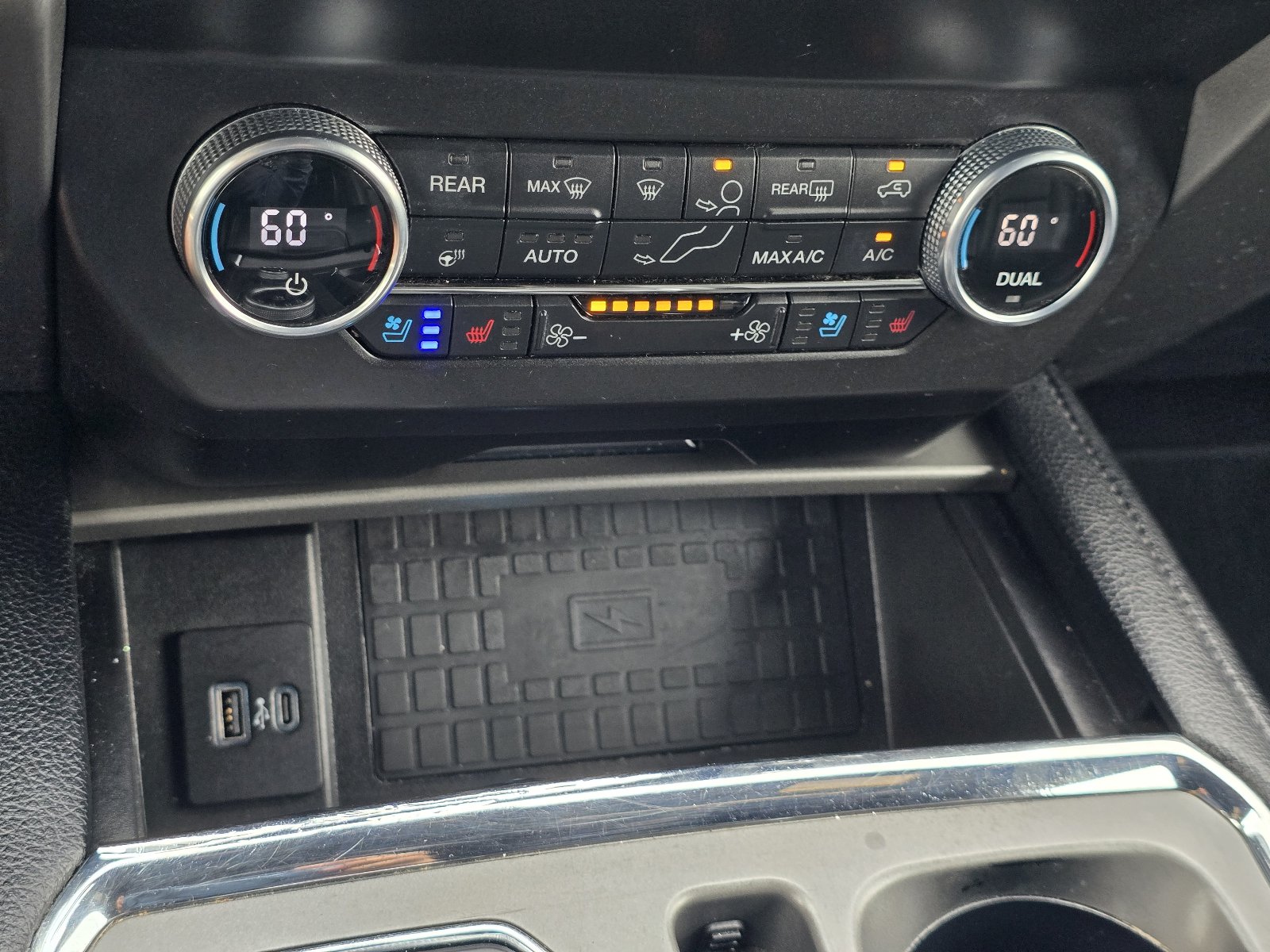 Used 2021 Ford Expedition XLT AWD/4WD image 21