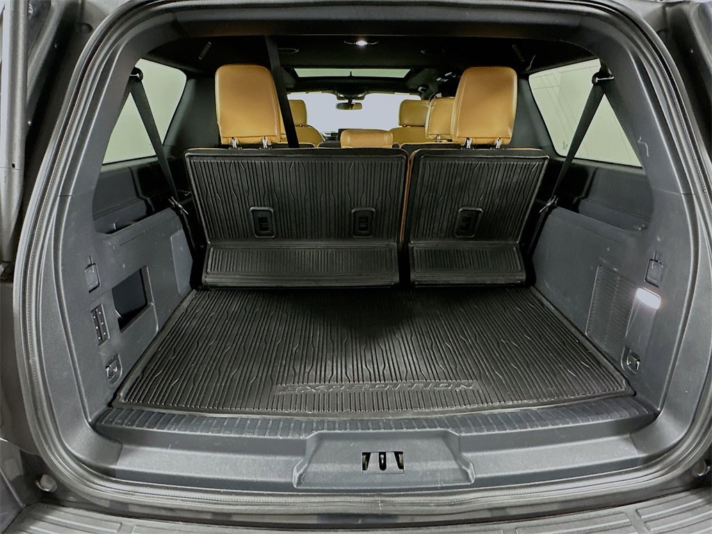 Used 2022 Ford Expedition Max Platinum image 28
