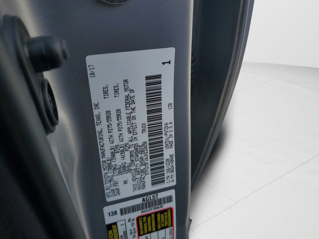 Used 2018 Toyota Tundra Platinum image 32