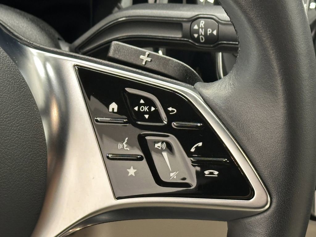 Certified 2025 Mercedes-Benz GLA 250 image 27
