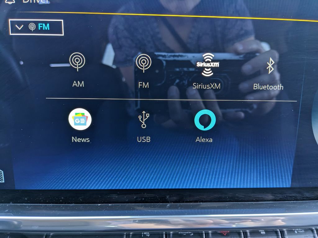 Used 2025 Chevrolet Silverado 2500 LT w/ Convenience Package image 34