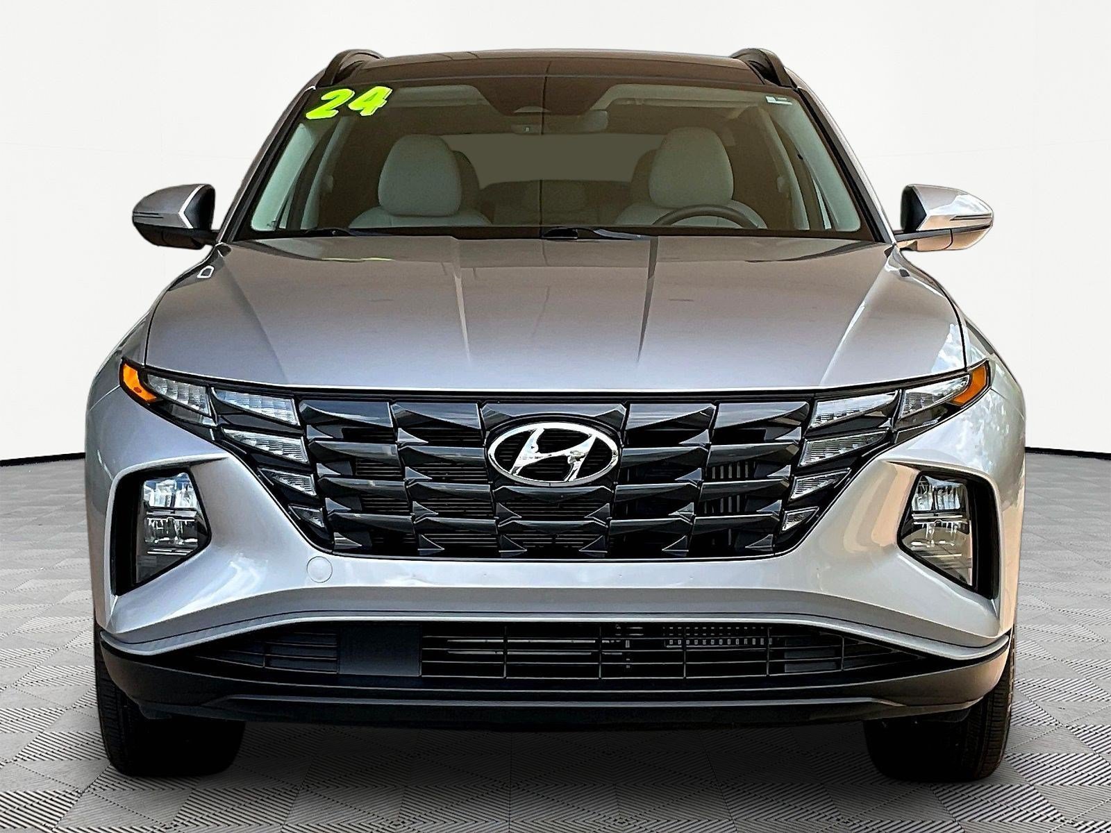 Used 2024 Hyundai Tucson SEL AWD/4WD image 2