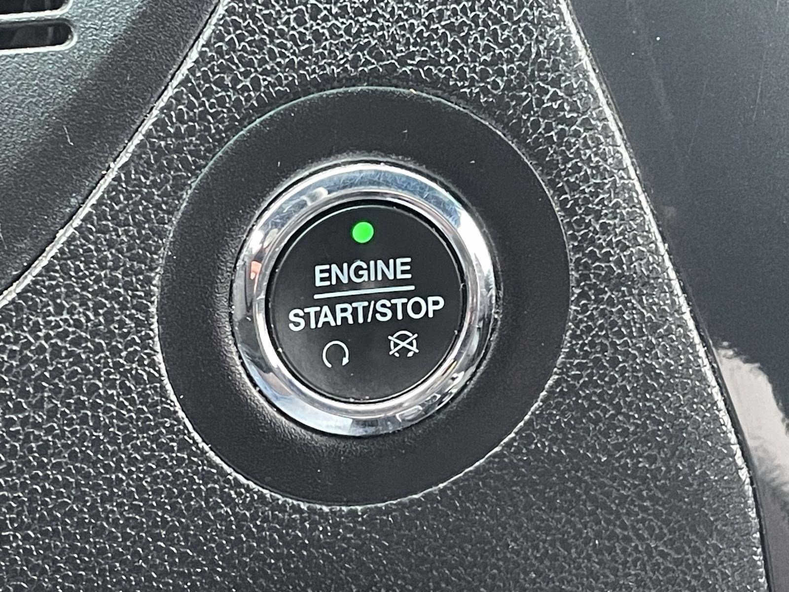 Used 2019 Ford Explorer XLT w/ Equipment Group 202A image 30