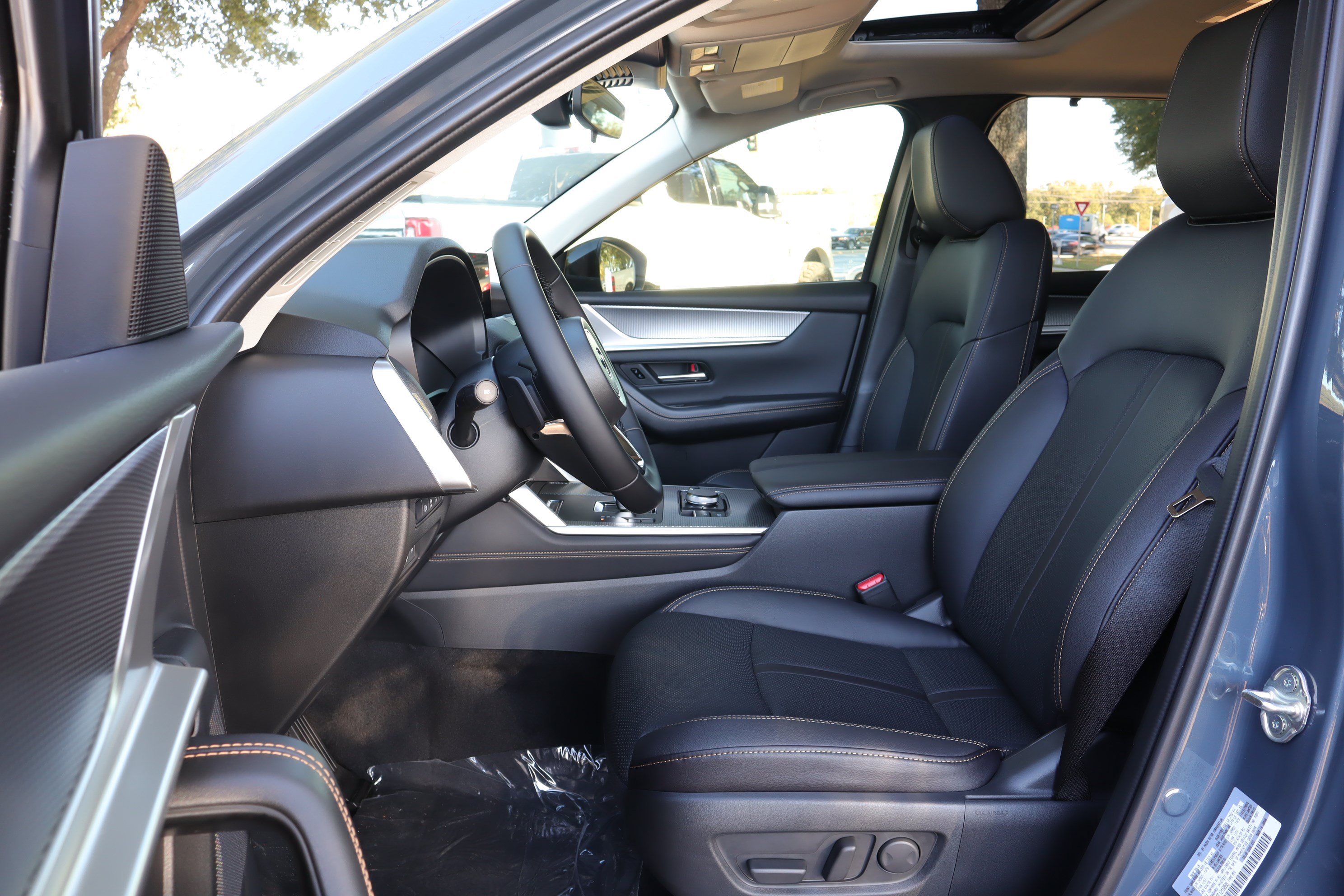 New 2026 MAZDA CX-70 3.3 Turbo w/ Preferred Package AWD/4WD image 9