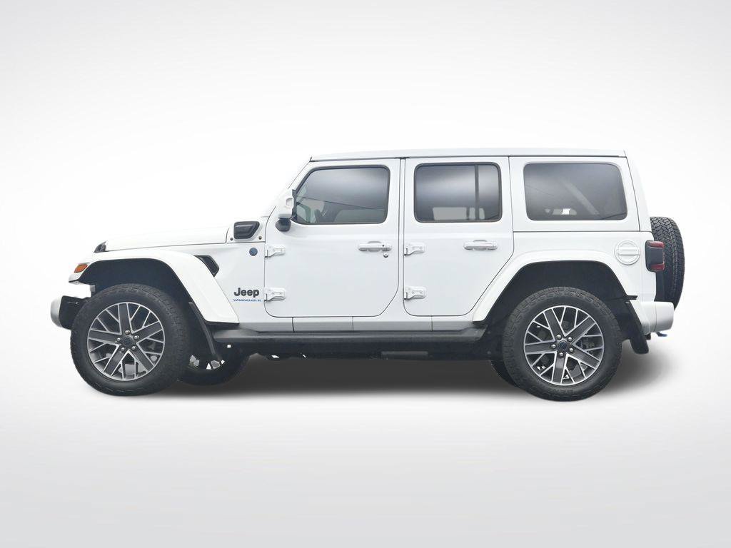 Used 2024 Jeep Wrangler High Altitude AWD/4WD image 37