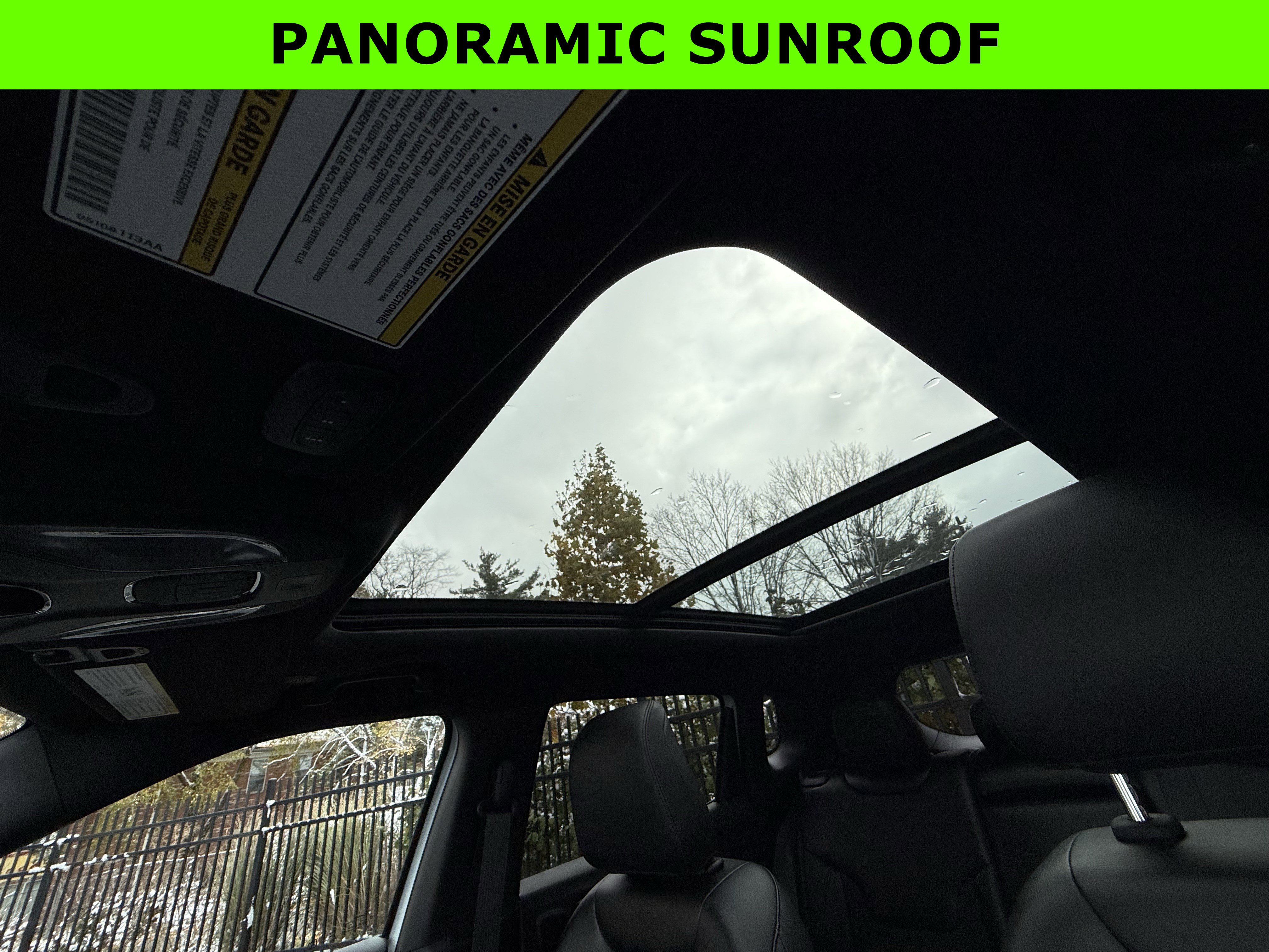 Used 2022 Jeep Compass Altitude w/ Sun and Sound Group image 27