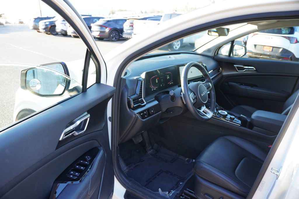Certified 2025 Kia Sportage EX AWD/4WD image 14