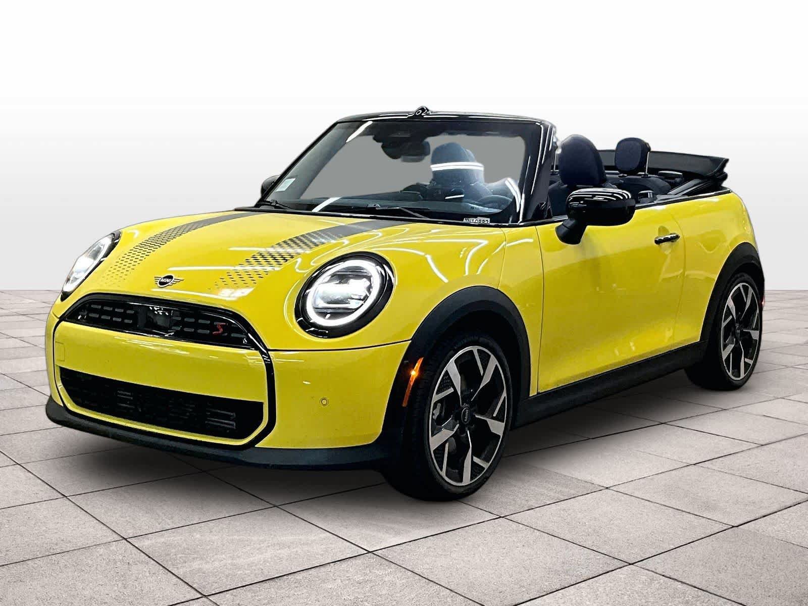 Used 2026 MINI Cooper S FWD image 1