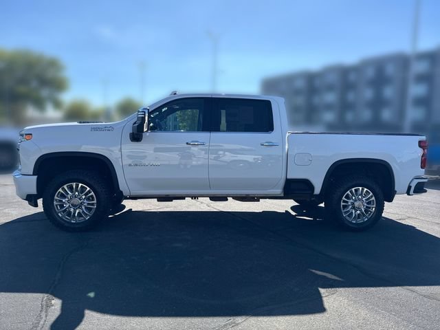 Used 2023 Chevrolet Silverado 2500 High Country w/ Z71 Off-Road Package AWD/4WD image 2