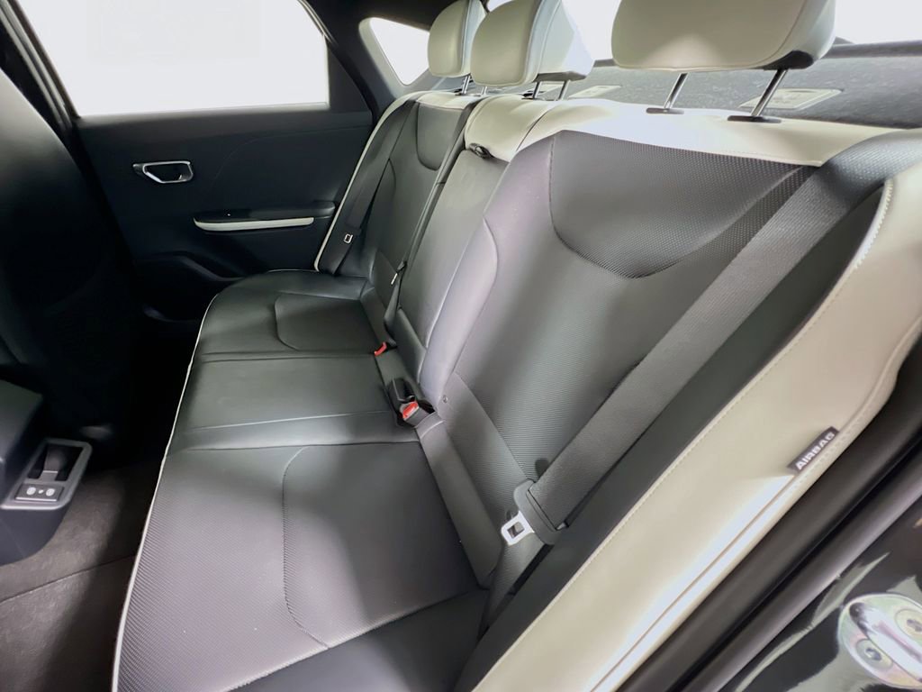 New 2026 Kia K4 GT-Line image 18