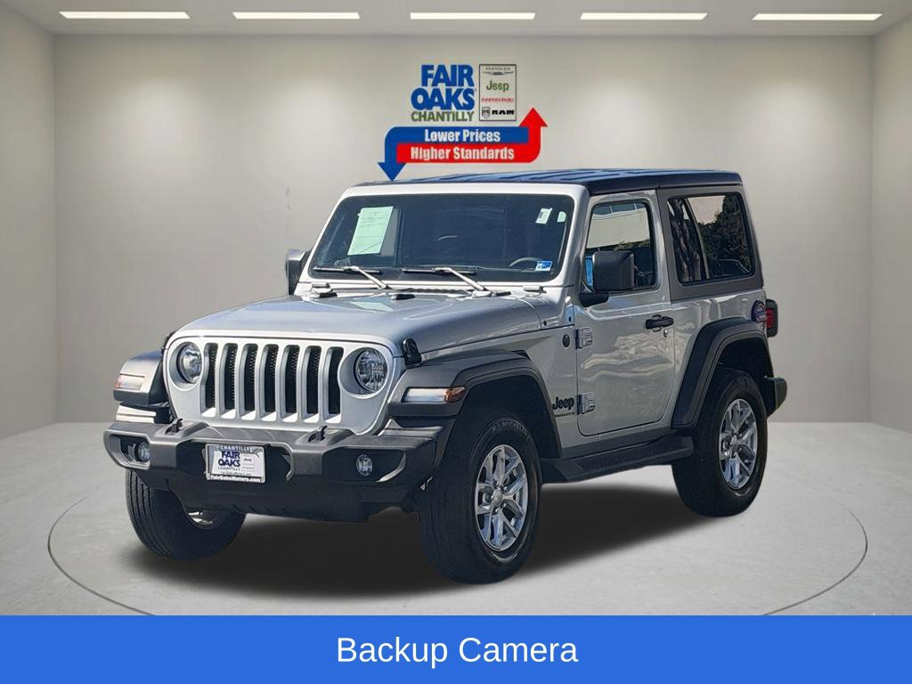 Used 2023 Jeep Wrangler Sport AWD/4WD image 2