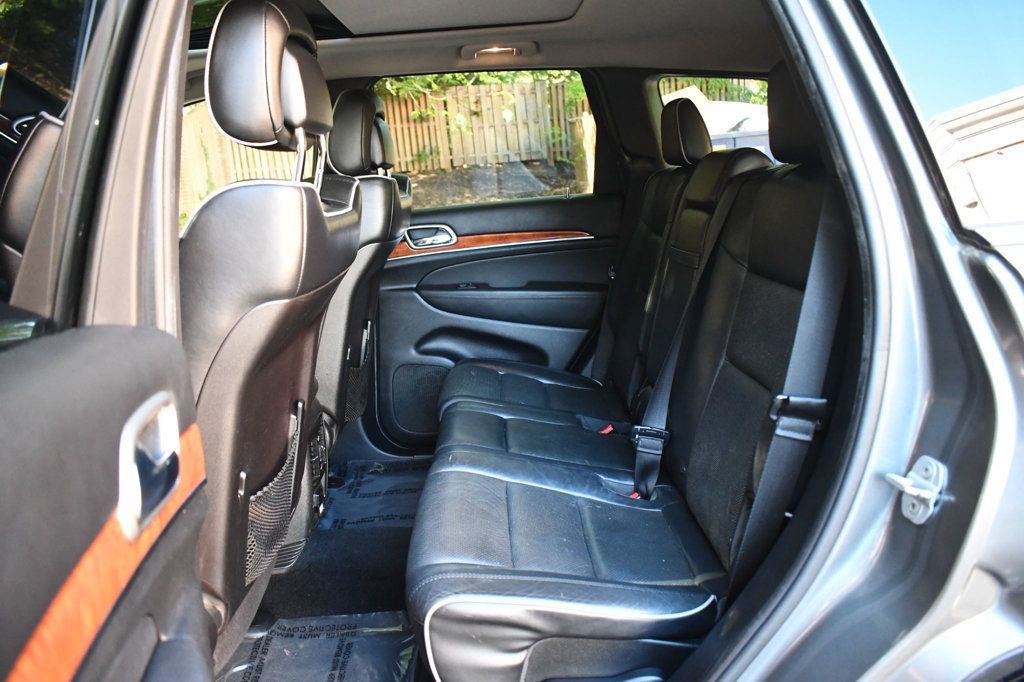 Used 2012 Jeep Grand Cherokee Overland image 25