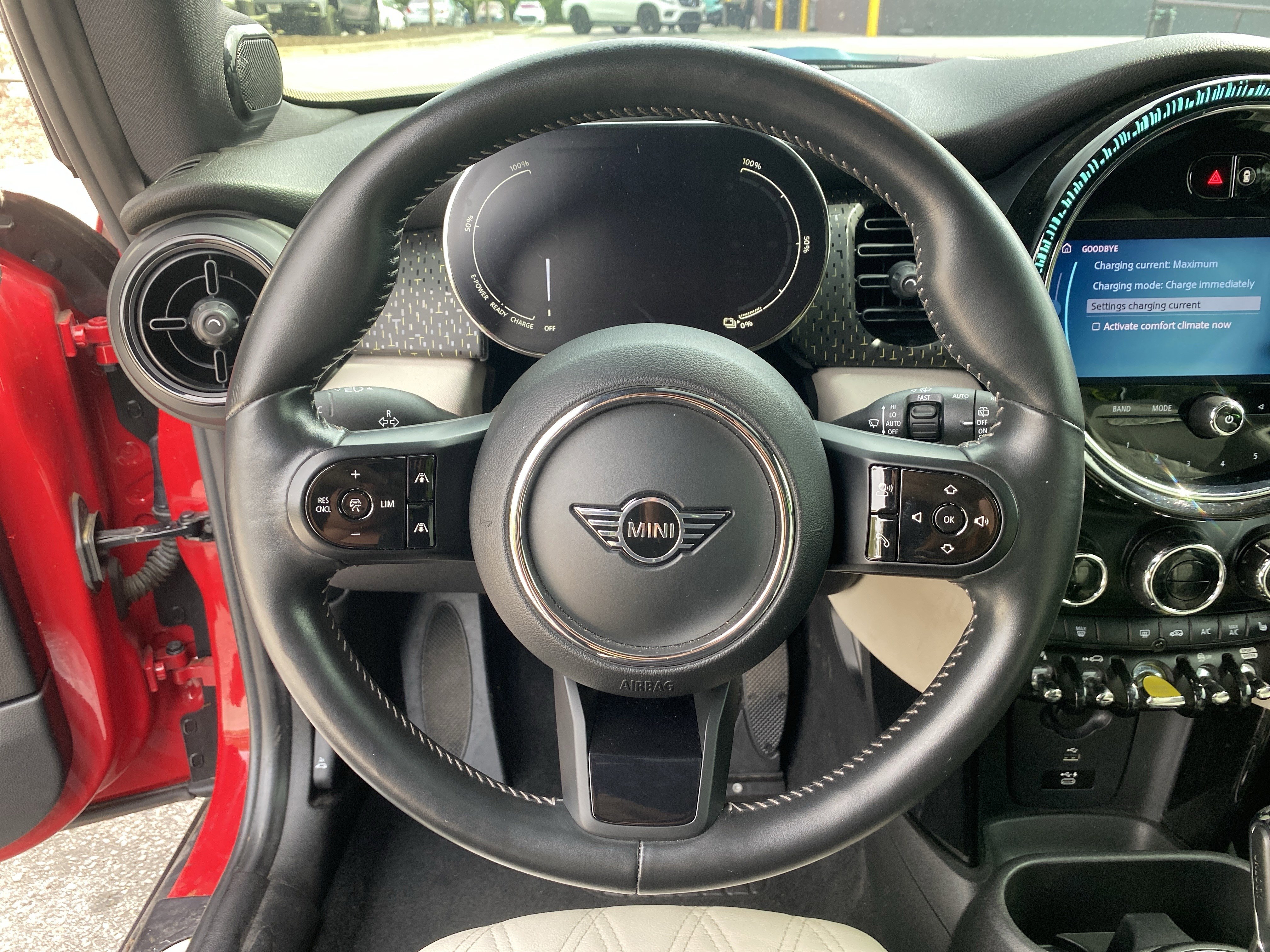 Used 2022 MINI Cooper SE image 10