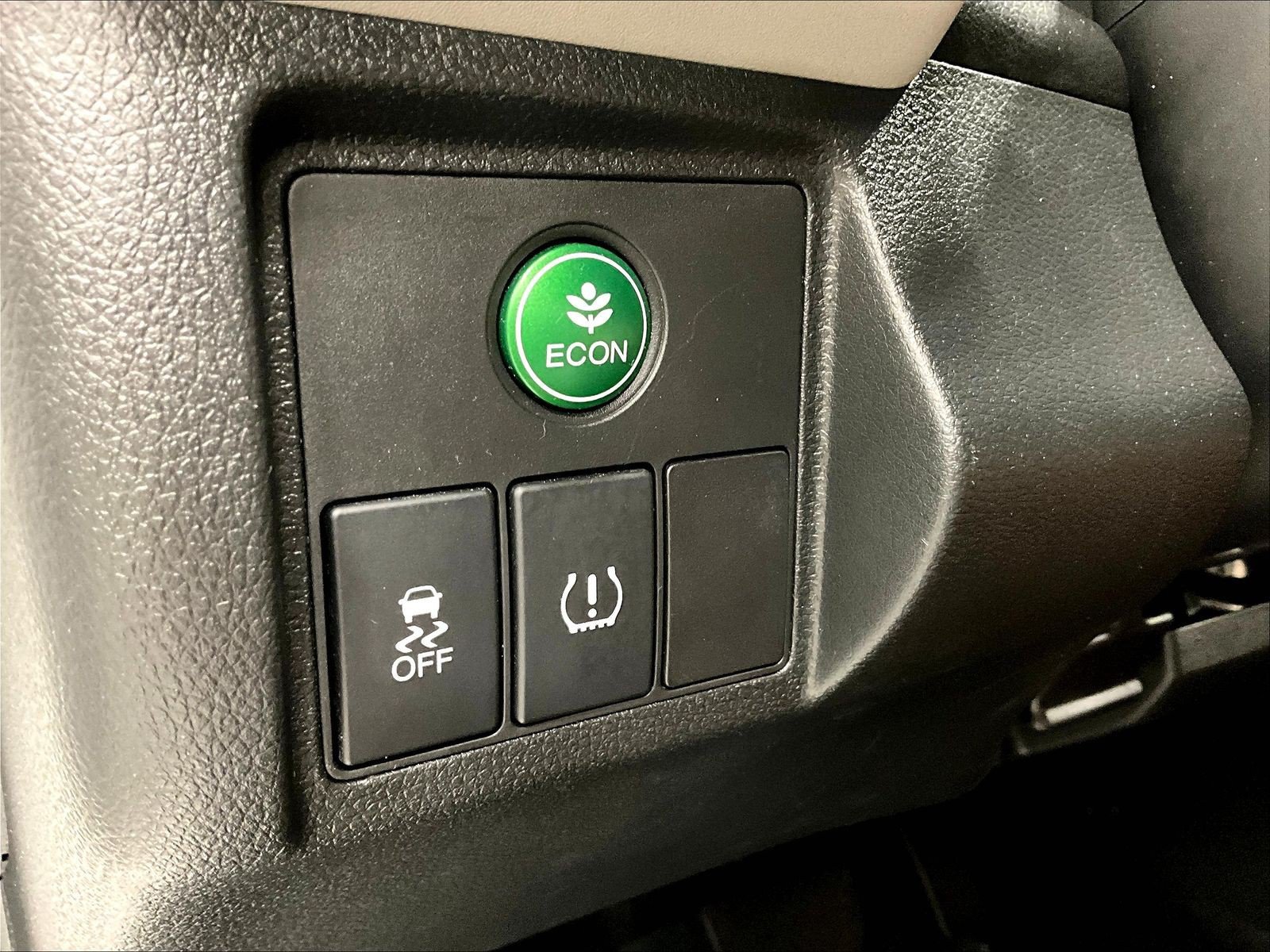 Used 2017 Honda HR-V LX image 36