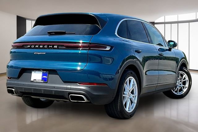 Used 2026 Porsche Cayenne image 6