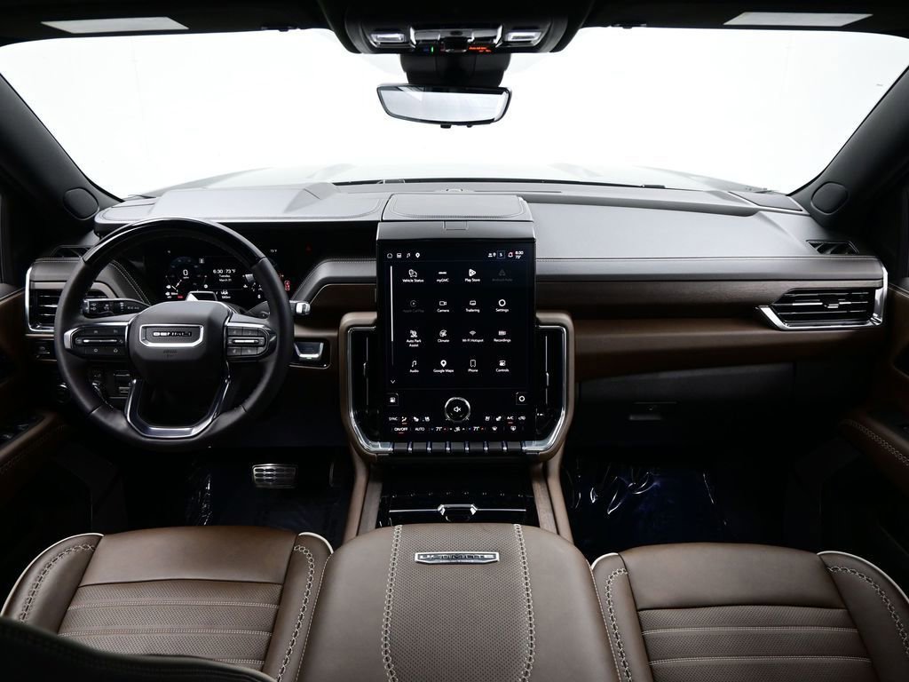 Used 2026 GMC Yukon Denali Ultimate image 13