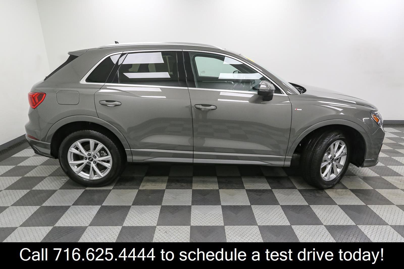 Used 2025 Audi Q3 2.0T Premium Plus w/ Premium Plus Package AWD/4WD image 8