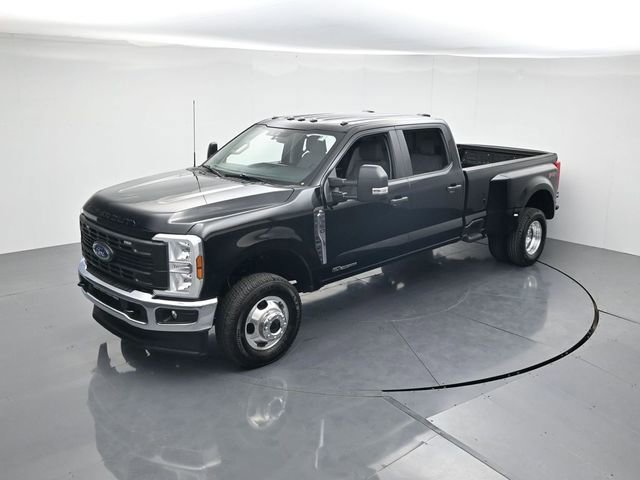 Used 2025 Ford F350 XL w/ XL Driver Assist Package image 40
