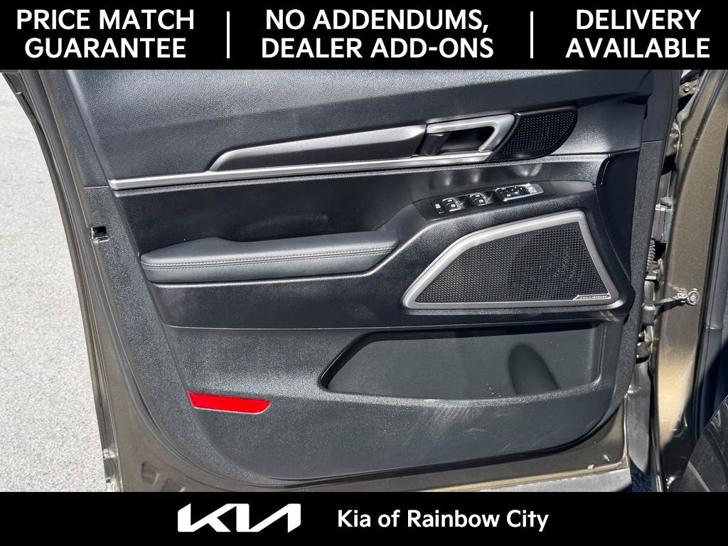 Used 2023 Kia Telluride S w/ S Sunroof Package image 12