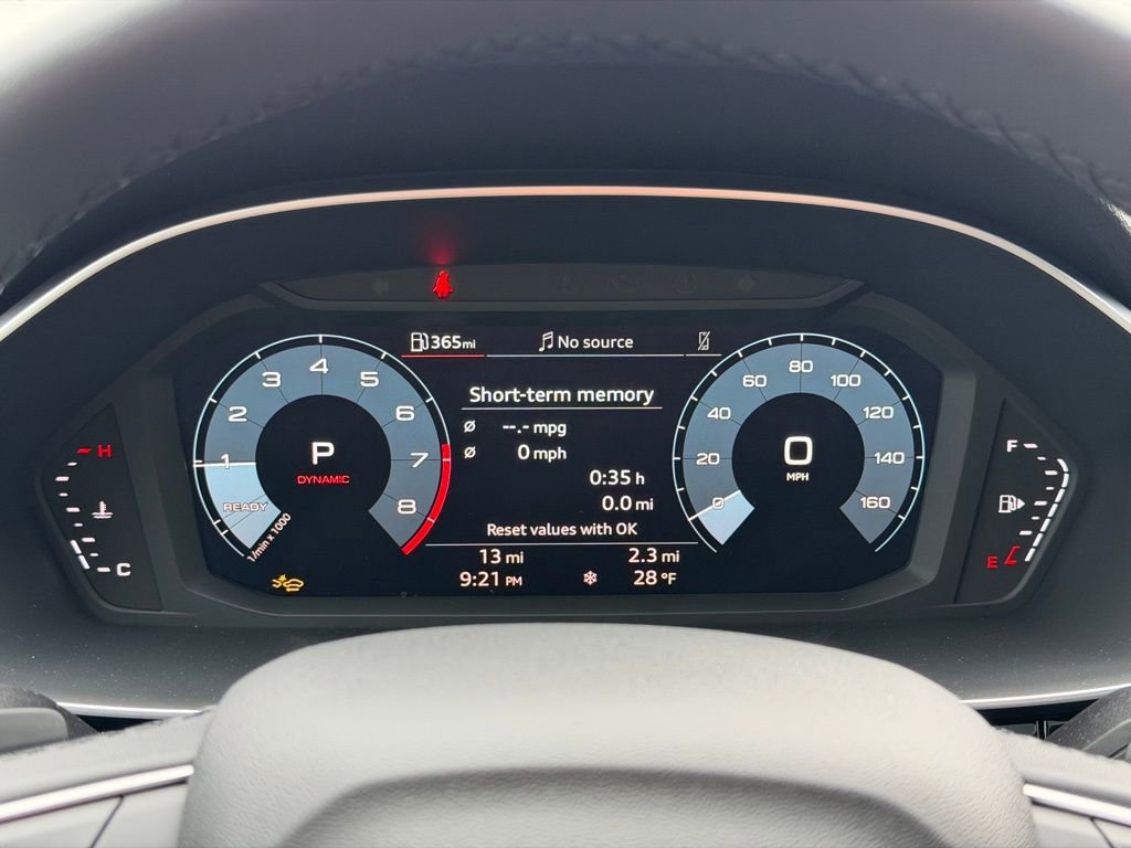 New 2025 Audi Q3 2.0T Premium image 27