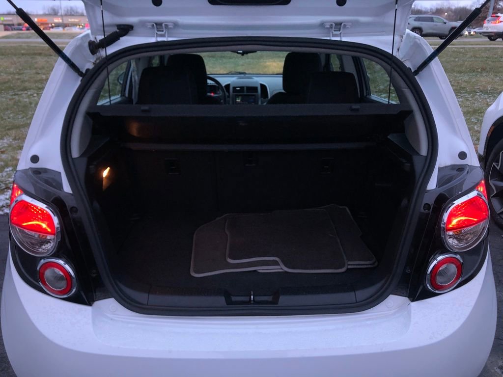 Used 2015 Chevrolet Sonic LT image 21