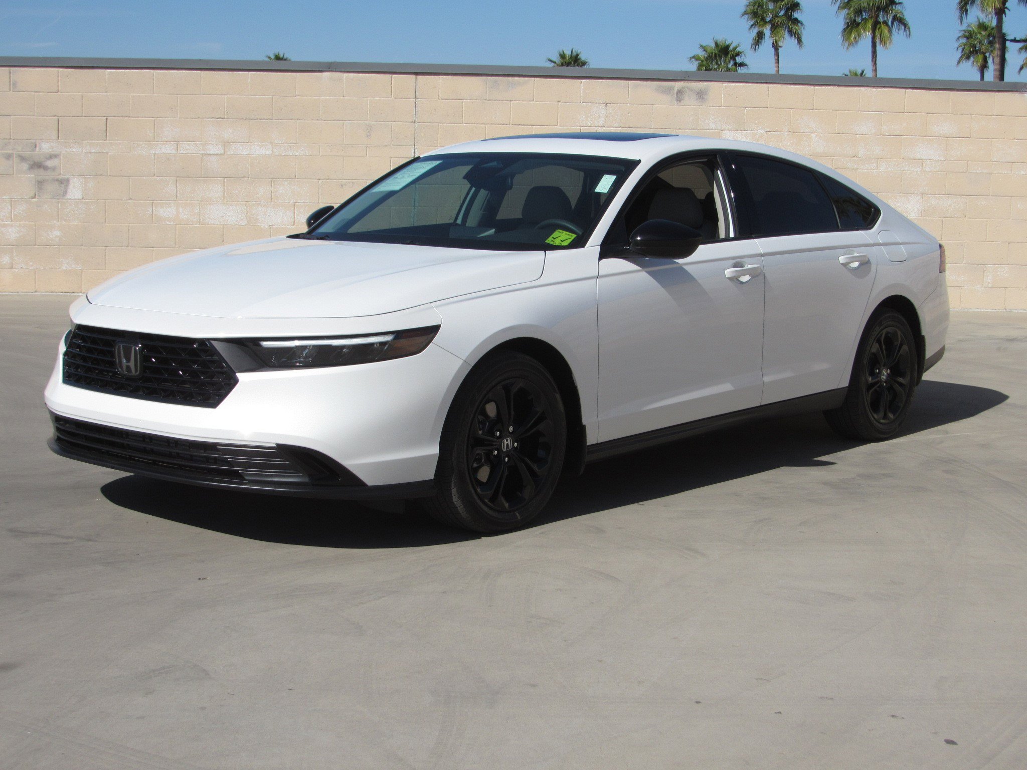 Used 2025 Honda Accord SE image 1