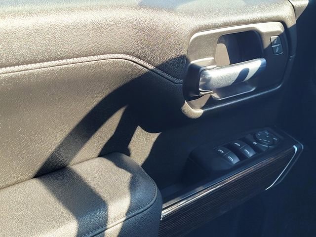 Used 2022 GMC Sierra 1500 Elevation image 34