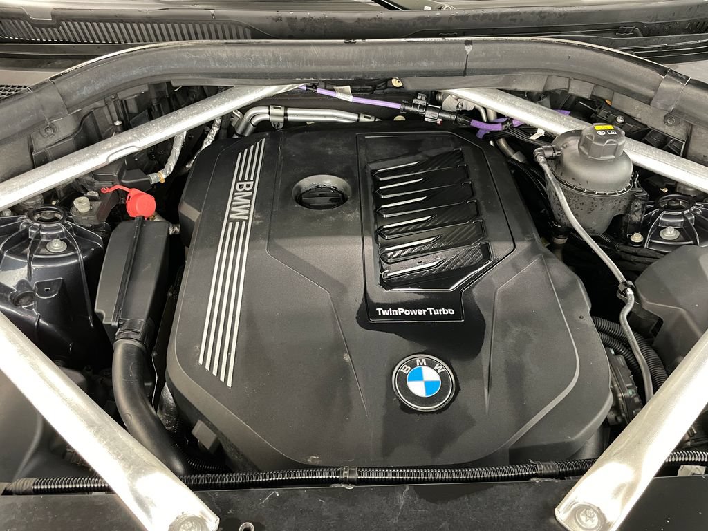 Used 2022 BMW X5 xDrive40i w/ M Sport Package AWD/4WD image 47