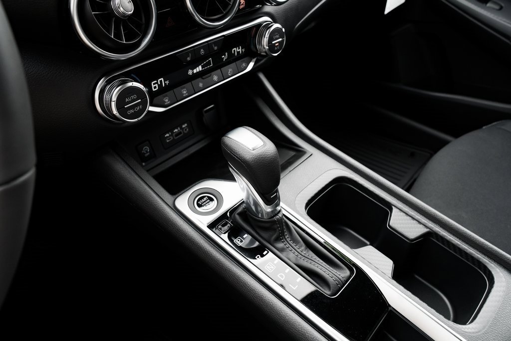 New 2025 Nissan Sentra SV w/ All-Weather Package image 17