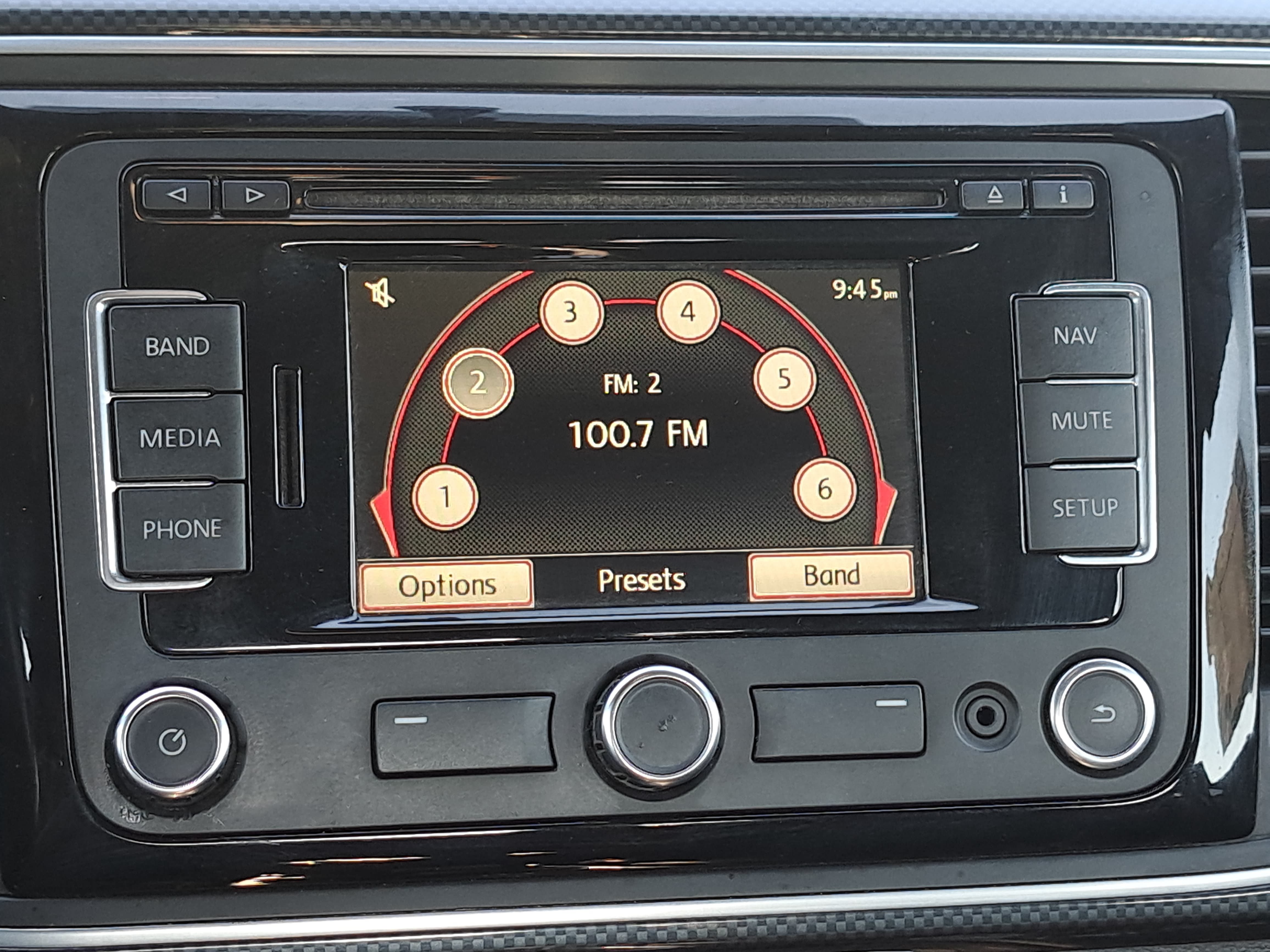 Used 2012 Volkswagen Beetle 2.0T FWD image 21