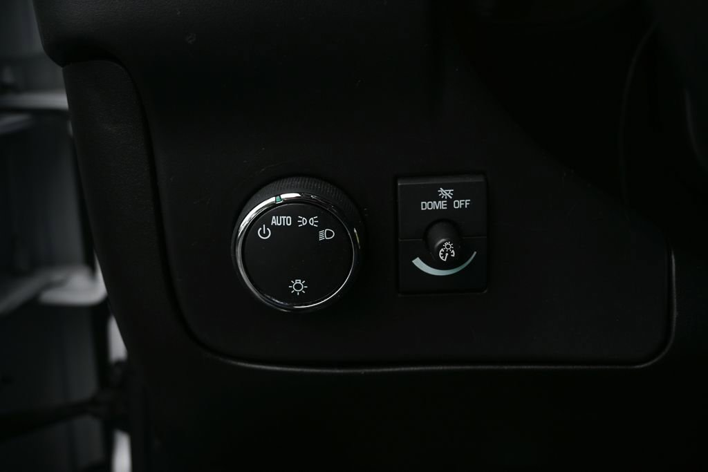 Used 2024 GMC Savana 2500 w/ Driver Convenience Package RWD image 9
