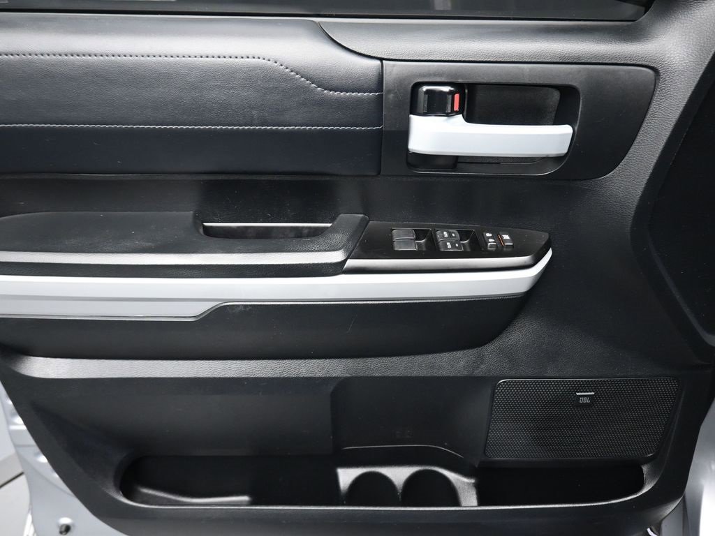 Used 2021 Toyota Tundra Limited w/ Limited Premium Package image 10