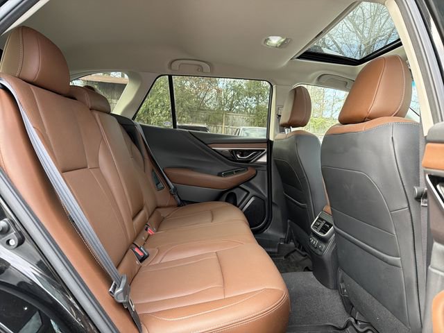 Used 2021 Subaru Outback Touring w/ Popular Package #2 image 17