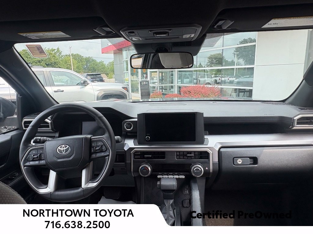 Used 2025 Toyota 4Runner SR5 AWD/4WD image 20